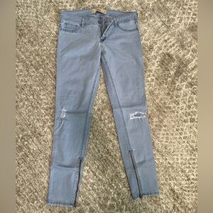 Hollister- Available until 5/31, Make an Offer - Super Skinny